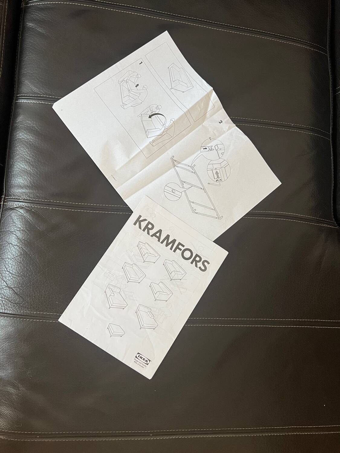 Black leather corner sofa – IKEA KRAMFORS – timeless design