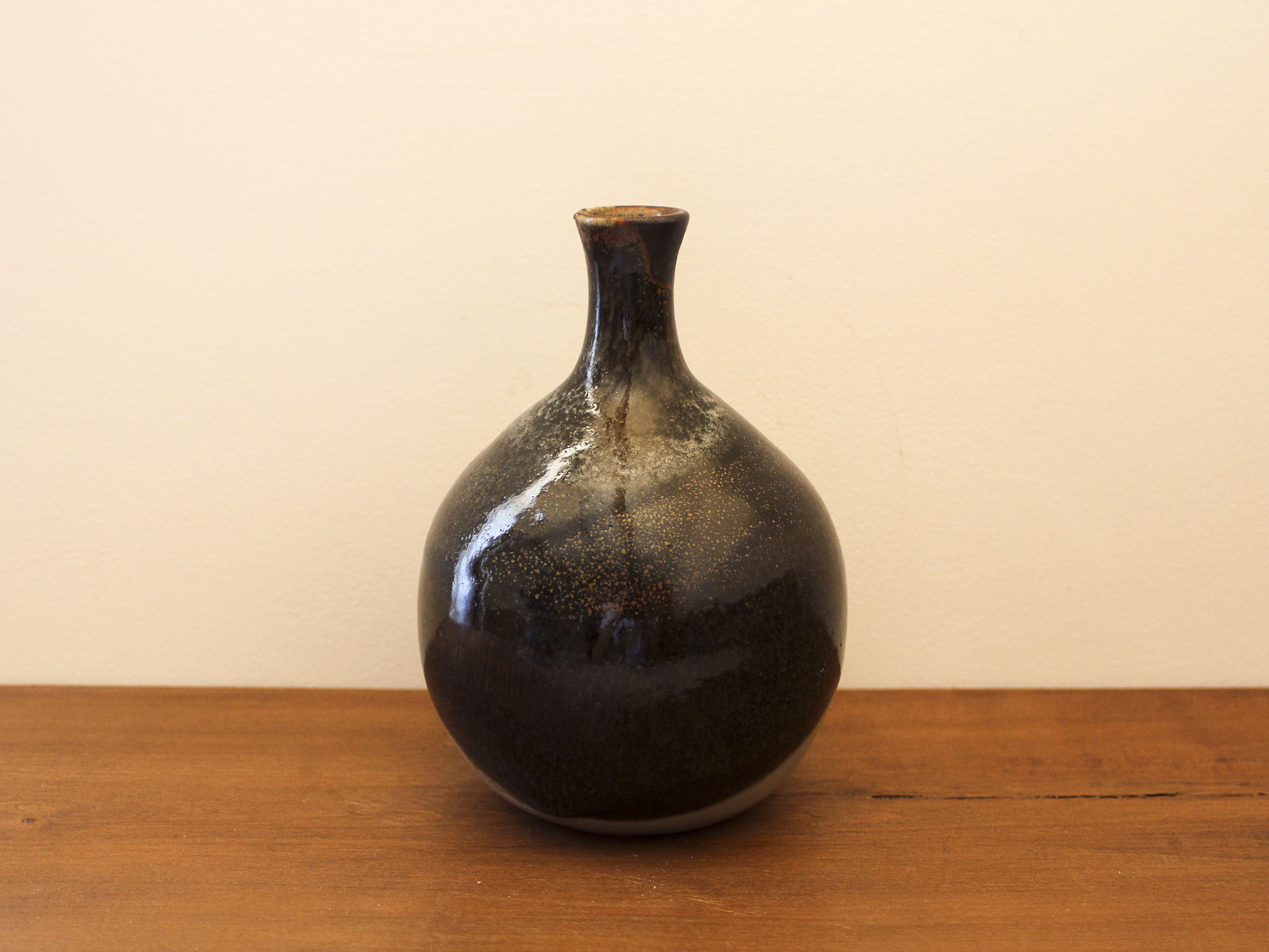 Vase boule en céramique émaillé Gilbert Duprey