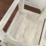 Wooden patinated in white footrest