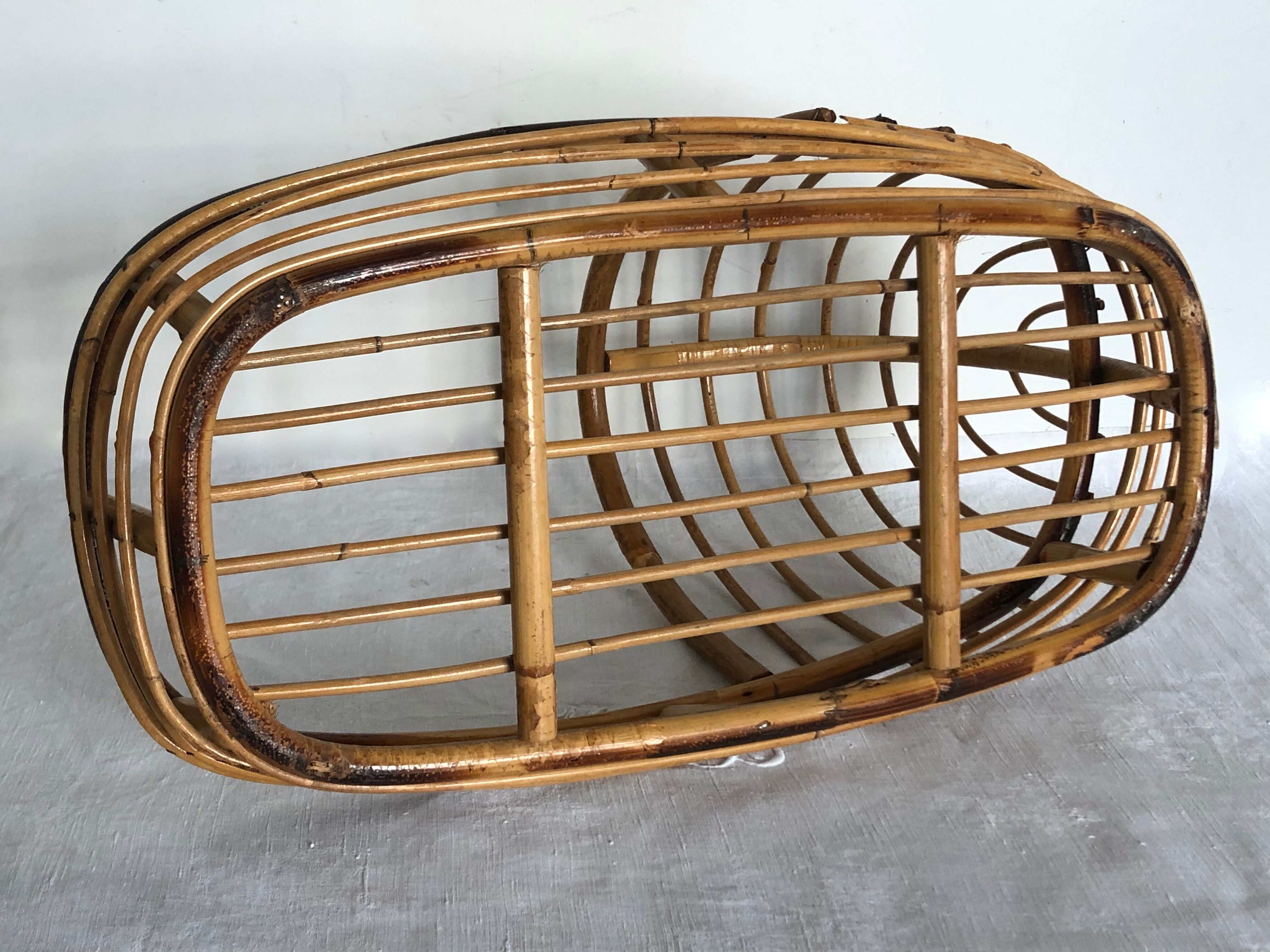 Rattan doll couffin, vintage toy