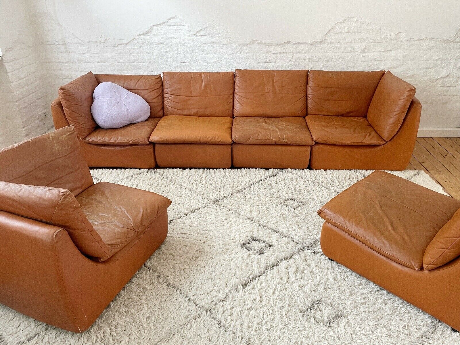 modular sofa of the 70s in tawny leather