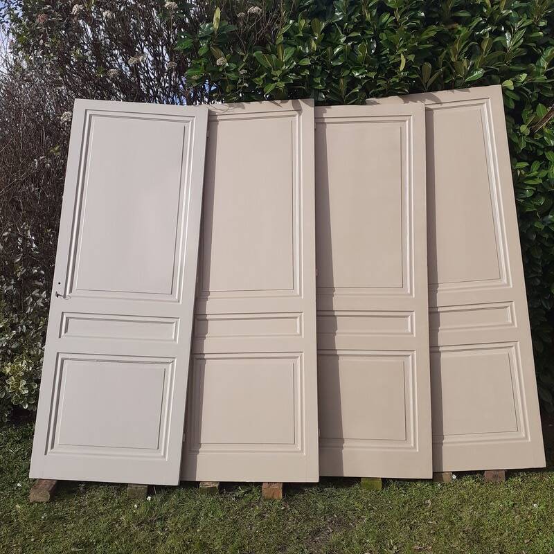 Set of 4 old solid wood interior doors