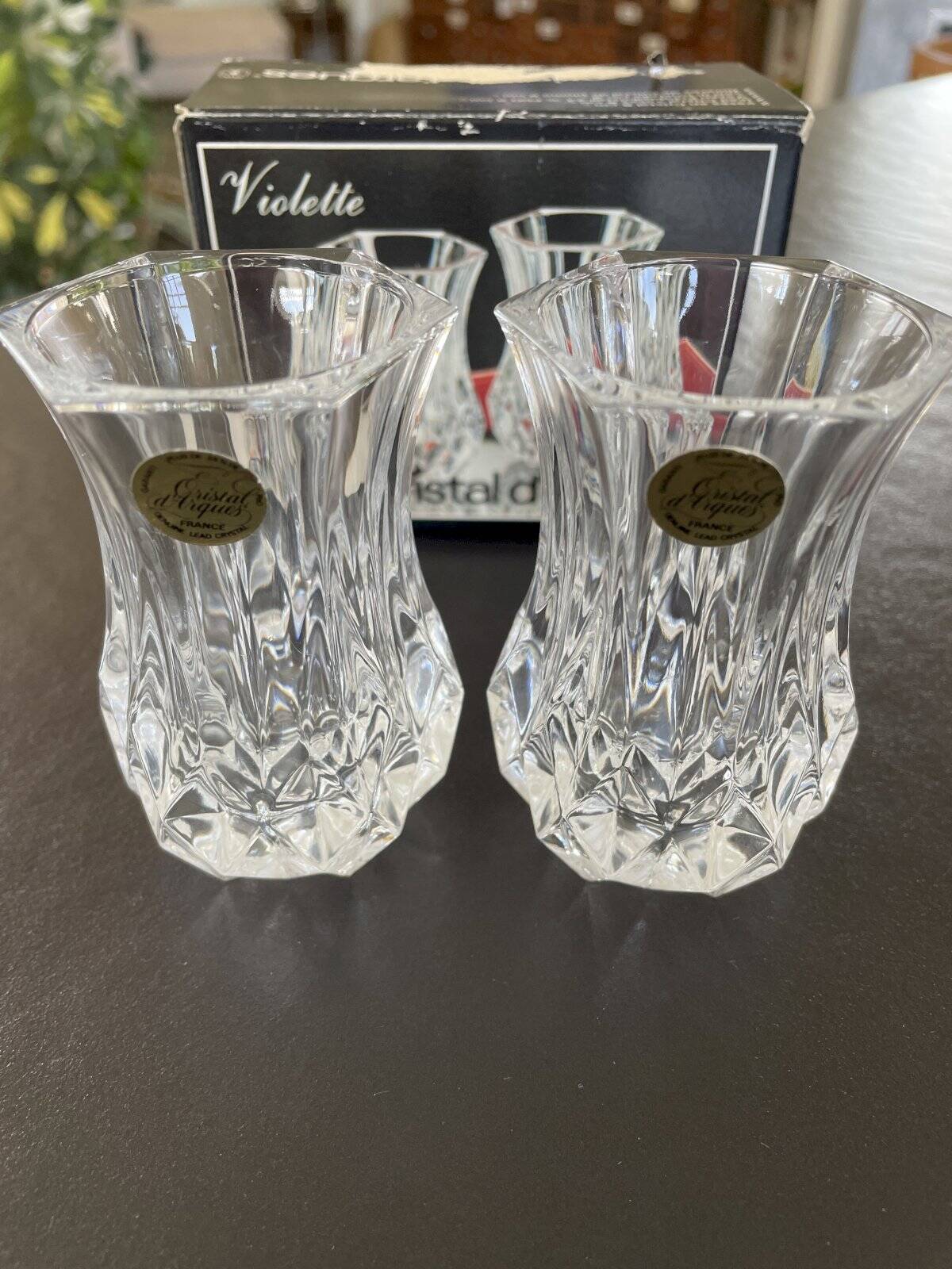 2 Violette Cristal d’Arques vases Height 8 cm and their original box
