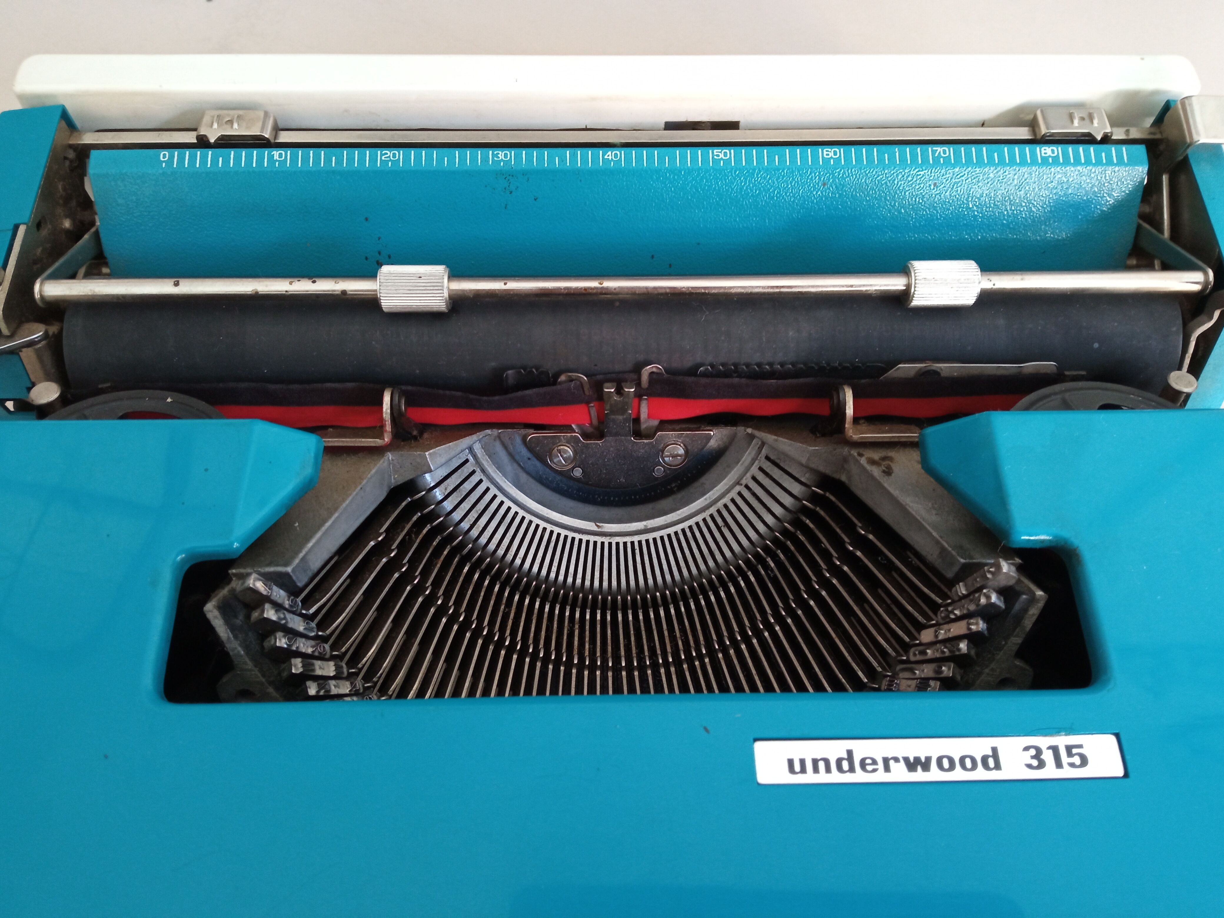 Underwood 315 blue typewriter