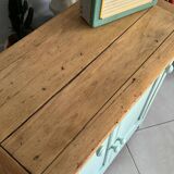Ancien buffet parisien vert amande