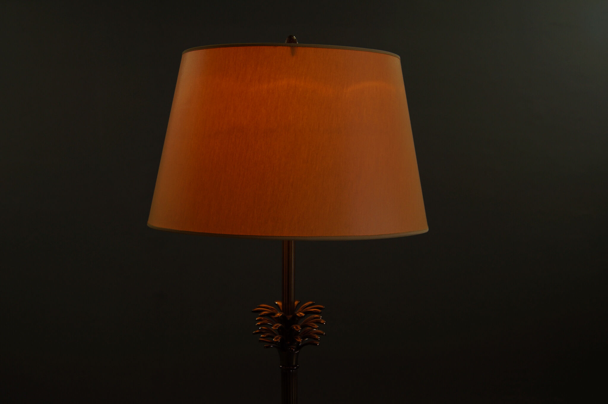 Lampadaire sur pieds en marbre