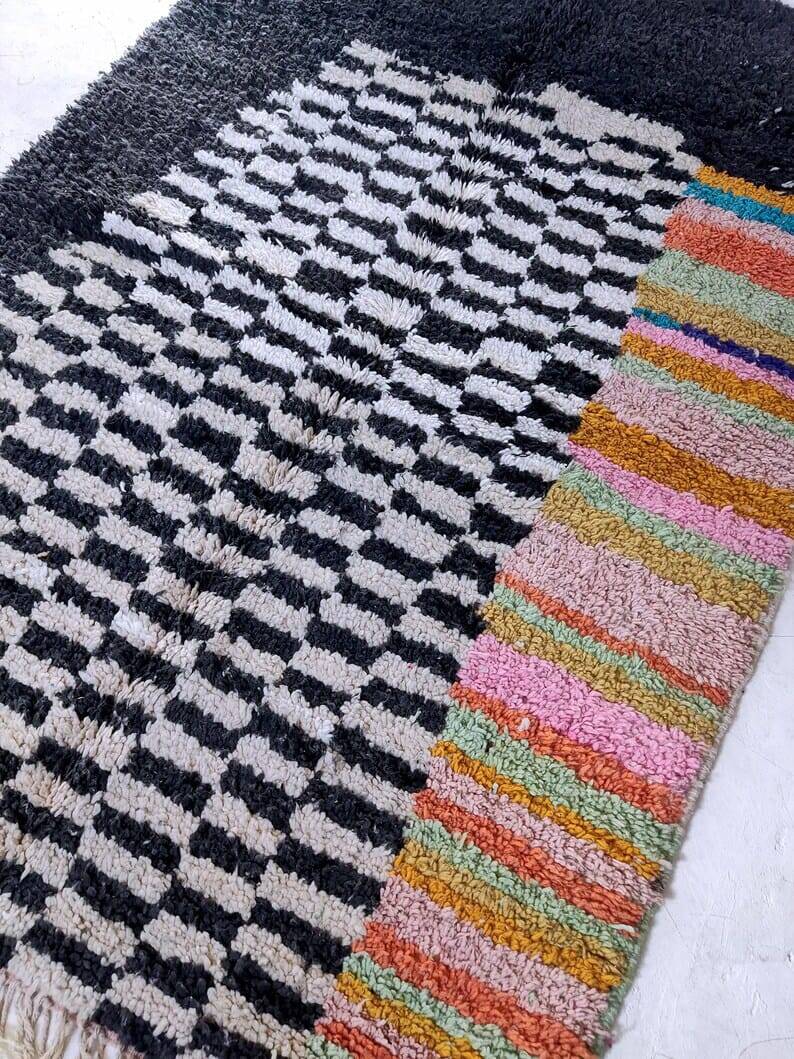 Handmade Berber rug in pure wool, size 200 x 300 cm