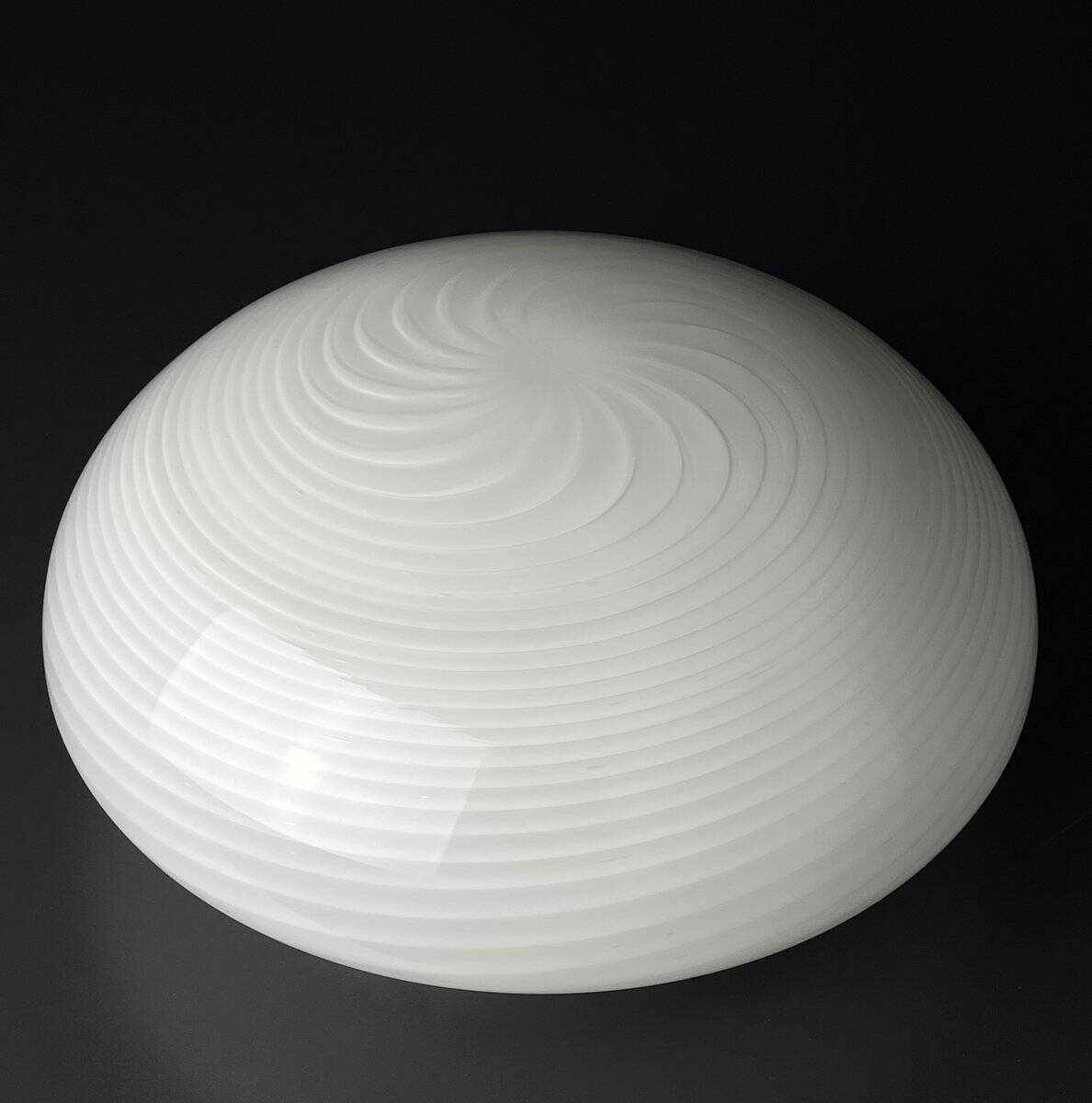 Classic Murano glass whirlwind lamp, ceiling or wall-mounted, Italy, 1970s.