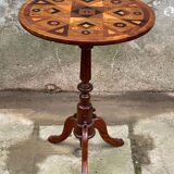 Pedestal table marquetry