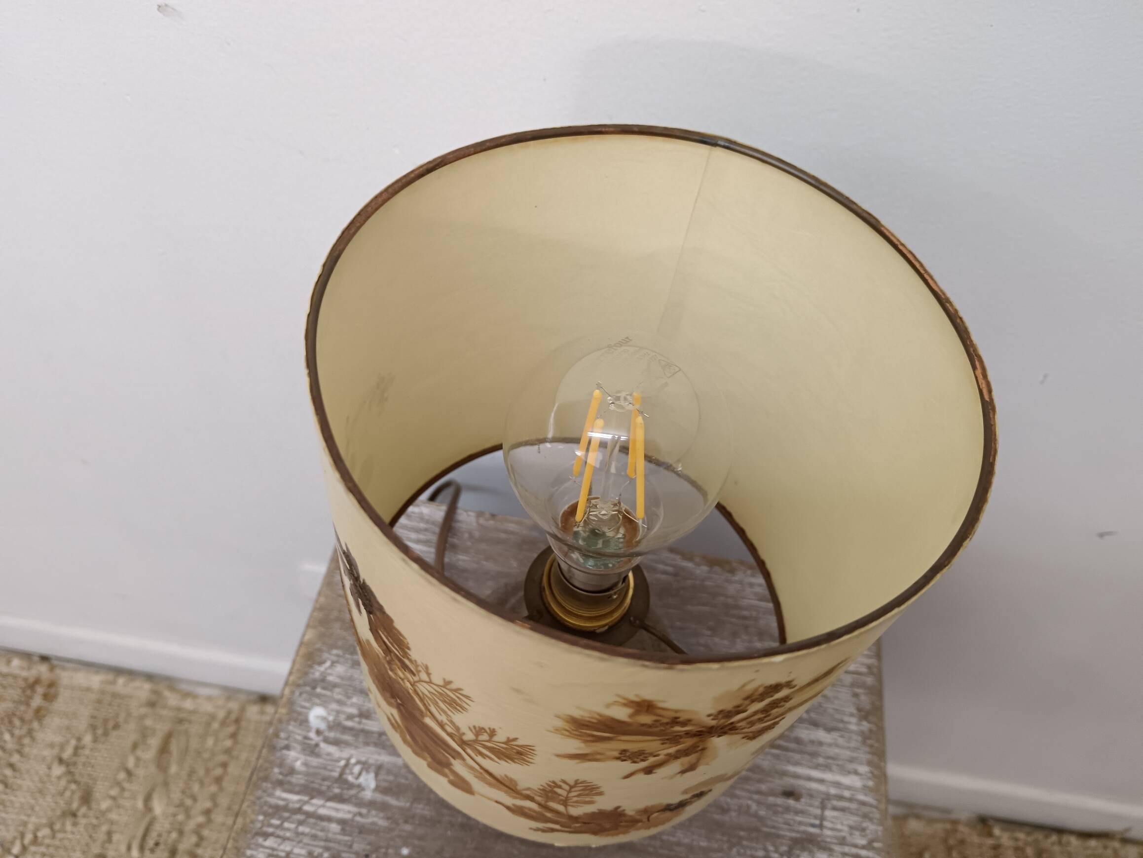 Ceramic floor lamp with Herbarium lampshade