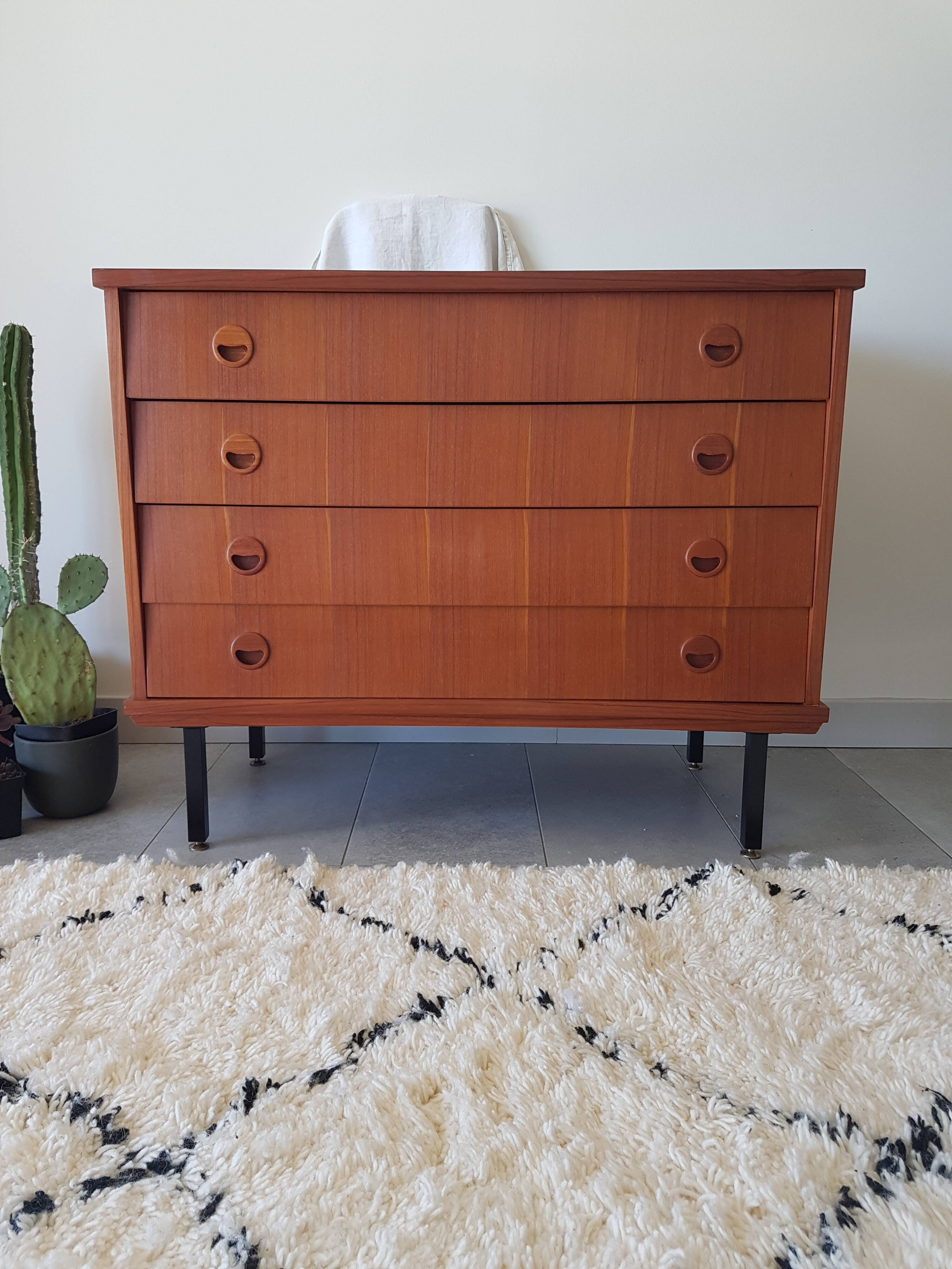 60s vintage chest of drawers