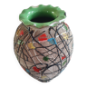 Vase vintage année 60 en ceramique au decor abstrait avec serpntins verts et confettis de couleur