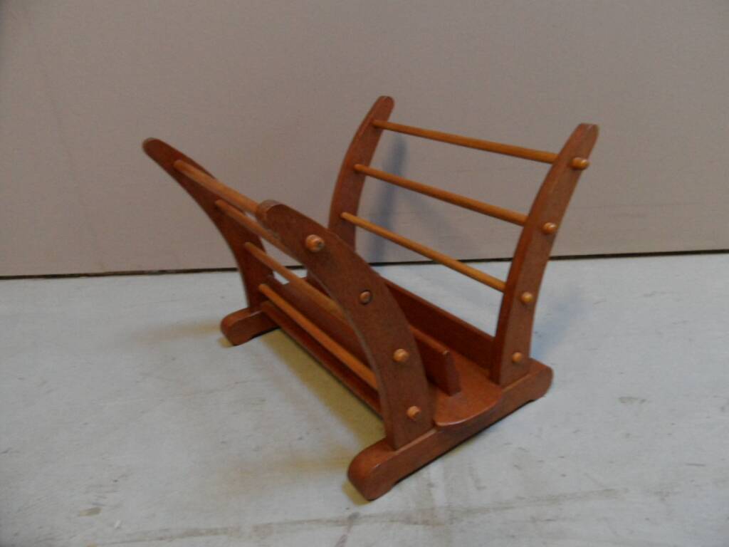 Porte-revues vintage des années 1960