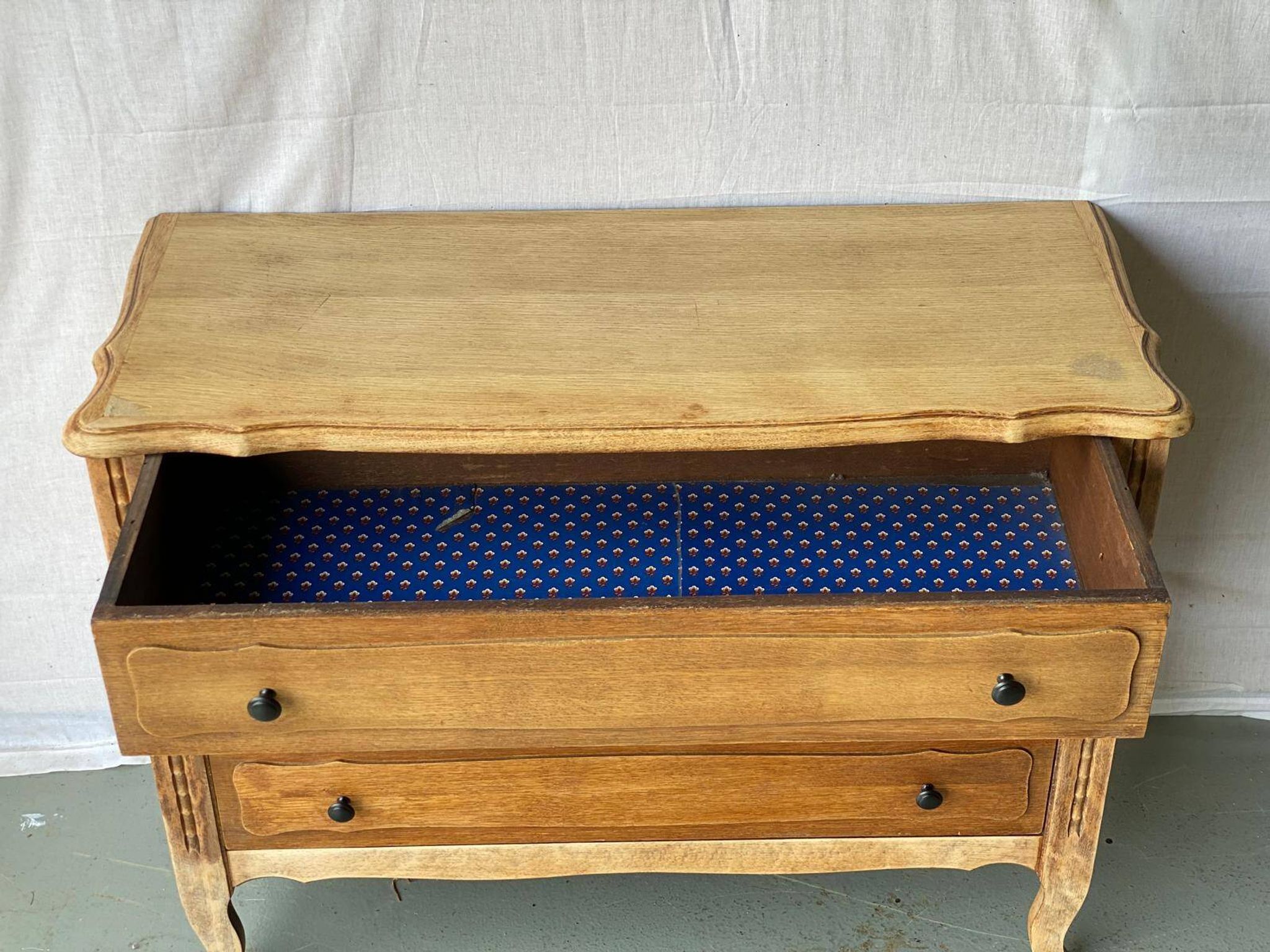 Neo rustic mini buffet chest of drawers with 3 drawers renovated in raw wood