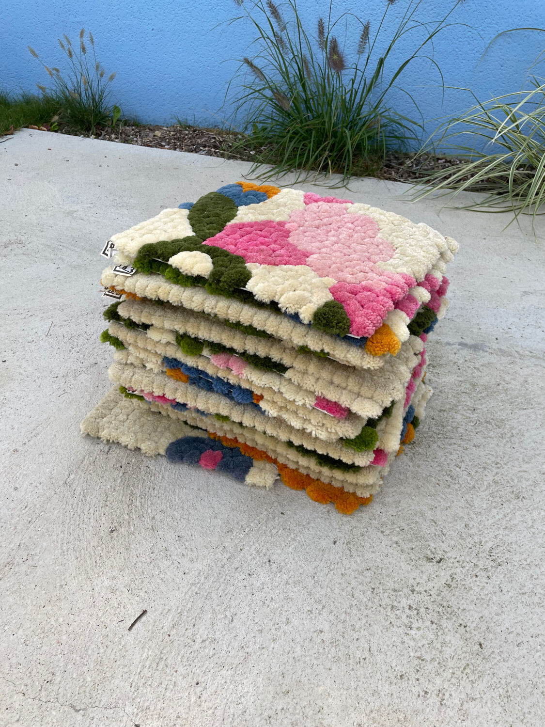 80s floral rug handmade tapitouf in pieces