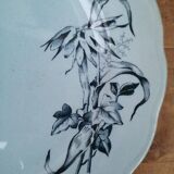 Très rare assiette ancienne en terre de fer