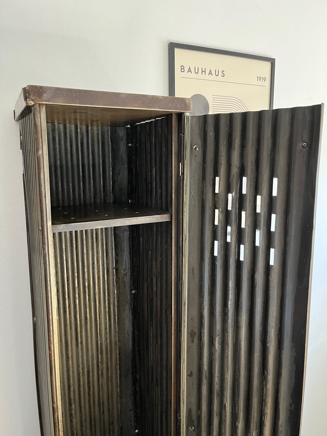 Old Strafor locker 1 door vintage industrial