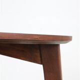 Rare mid-century walnut side table / coffee table with shelf by Jørgen Aakjær Jørgensen for Møbelintarsia / Danish modern design / 1960s