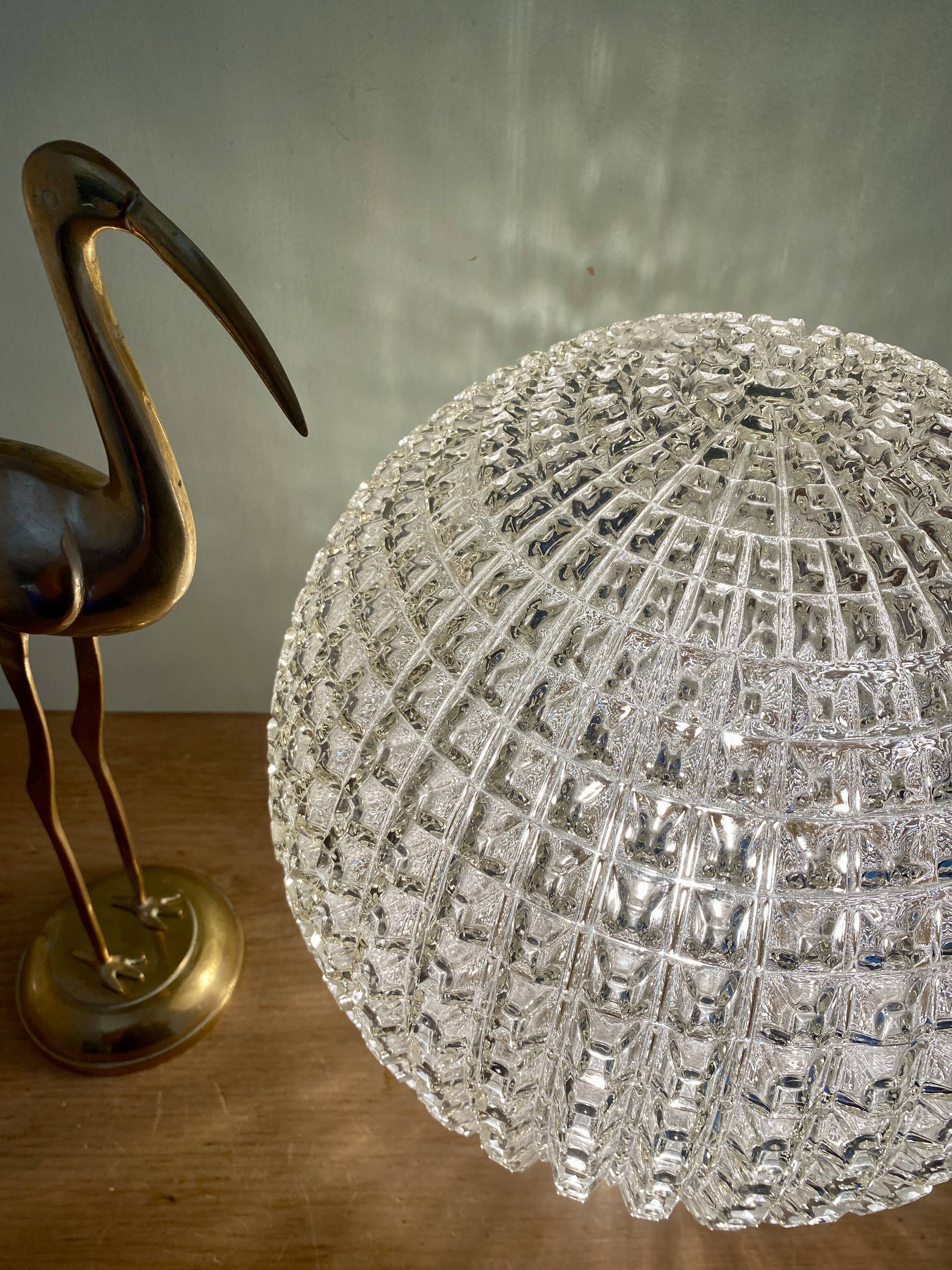 Lampe à poser globe vintage XXL en verre pointe de diamant