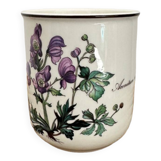 Villeroy & Boch Botanica mug in perfect condition