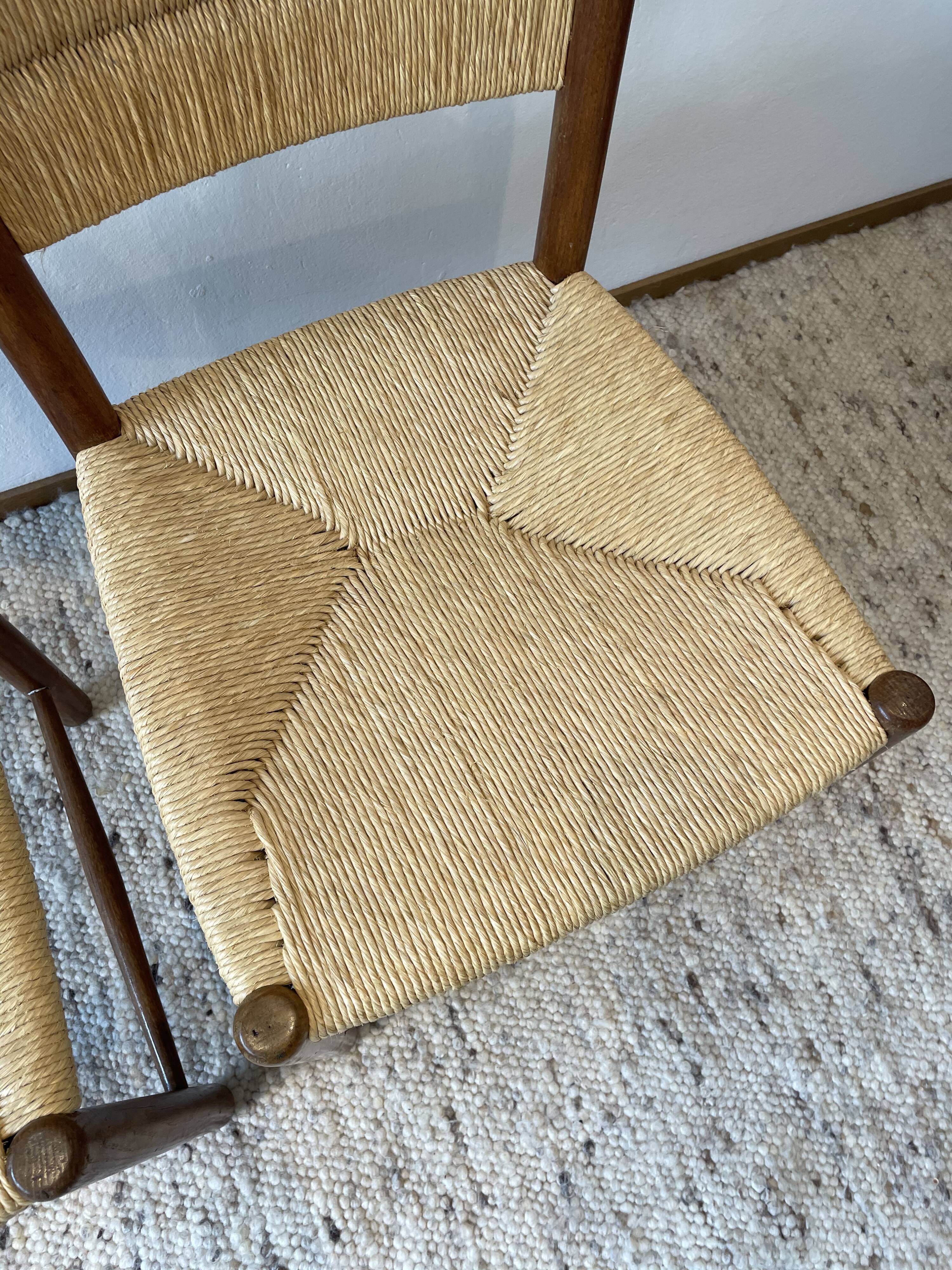 Pair of mulched chairs