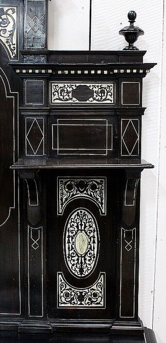 Ceremonial showcase in blackened pearwood, Napoleon III period - 1850