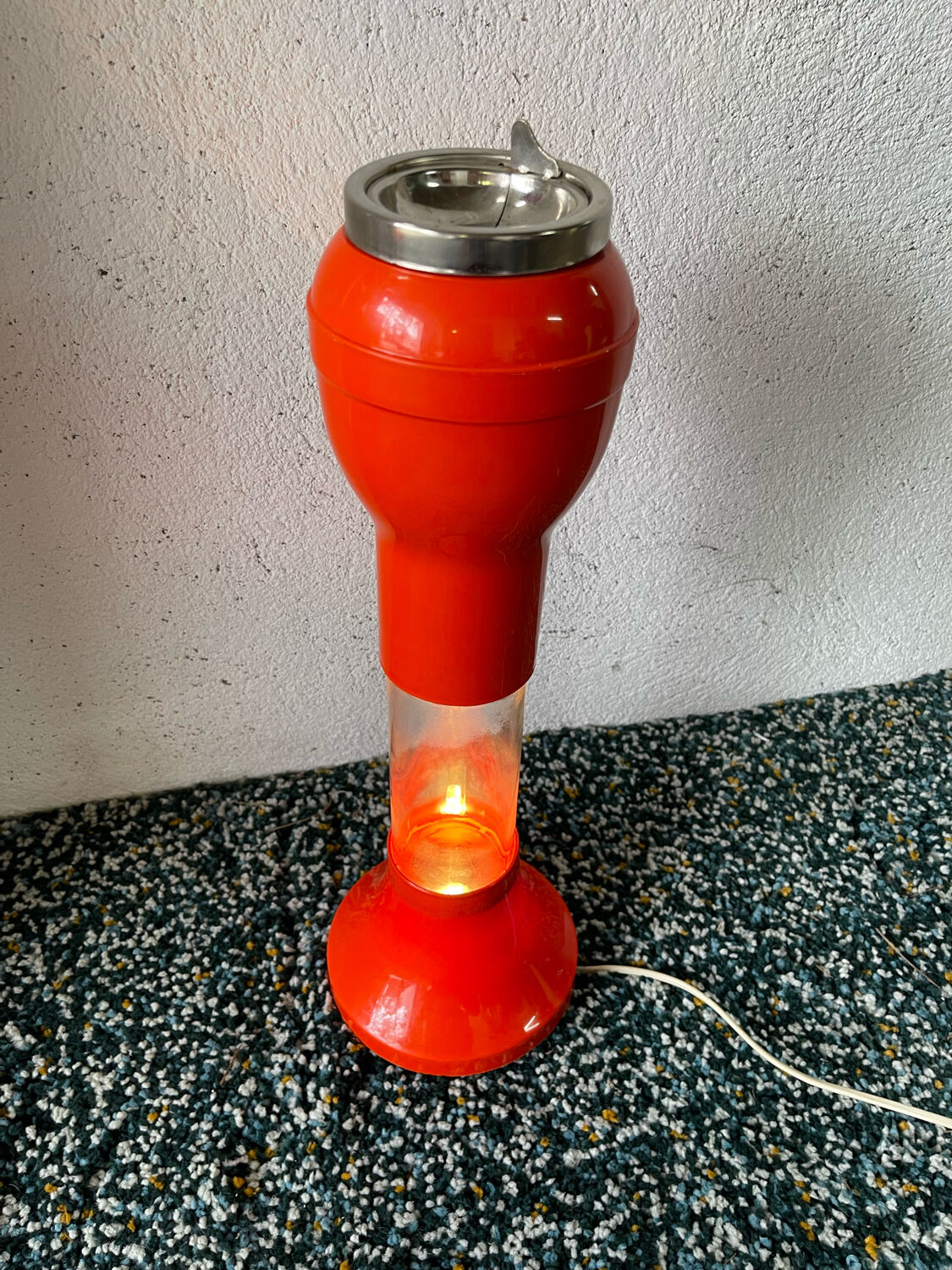 Large floor ashtray lamp tulip space age, with aquatic lighting 70s