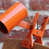Seventies orange clip spot