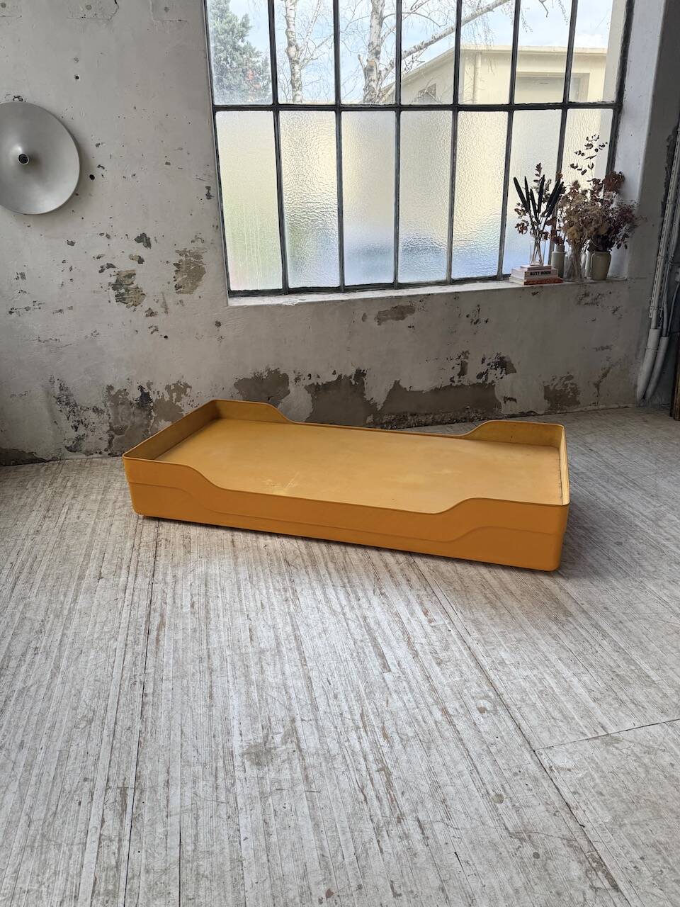 Ozoo single bed by Marc Berthier for Roche Bobois, 1967