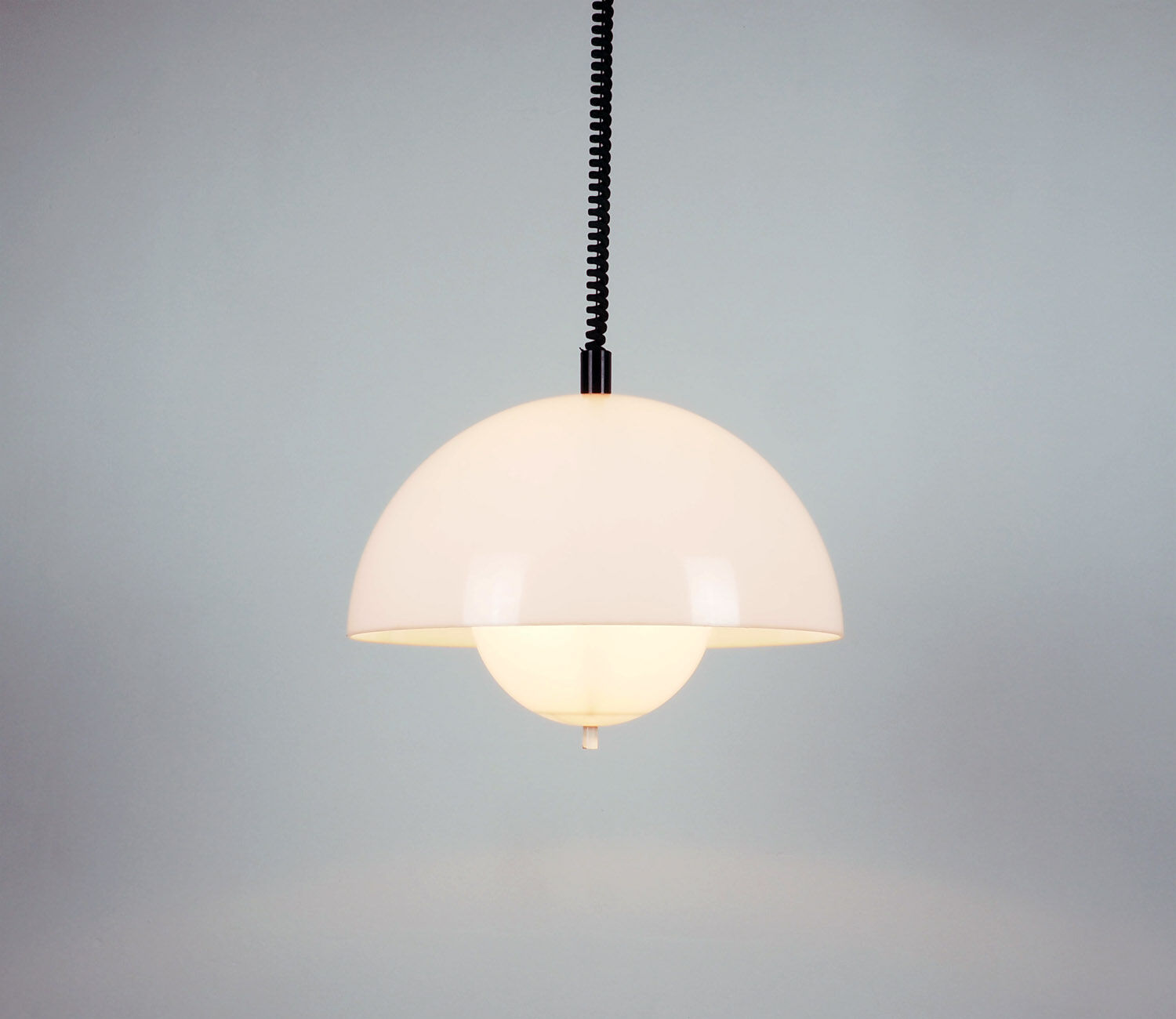 Space Age vintage white bol hanging lamp, 1970's