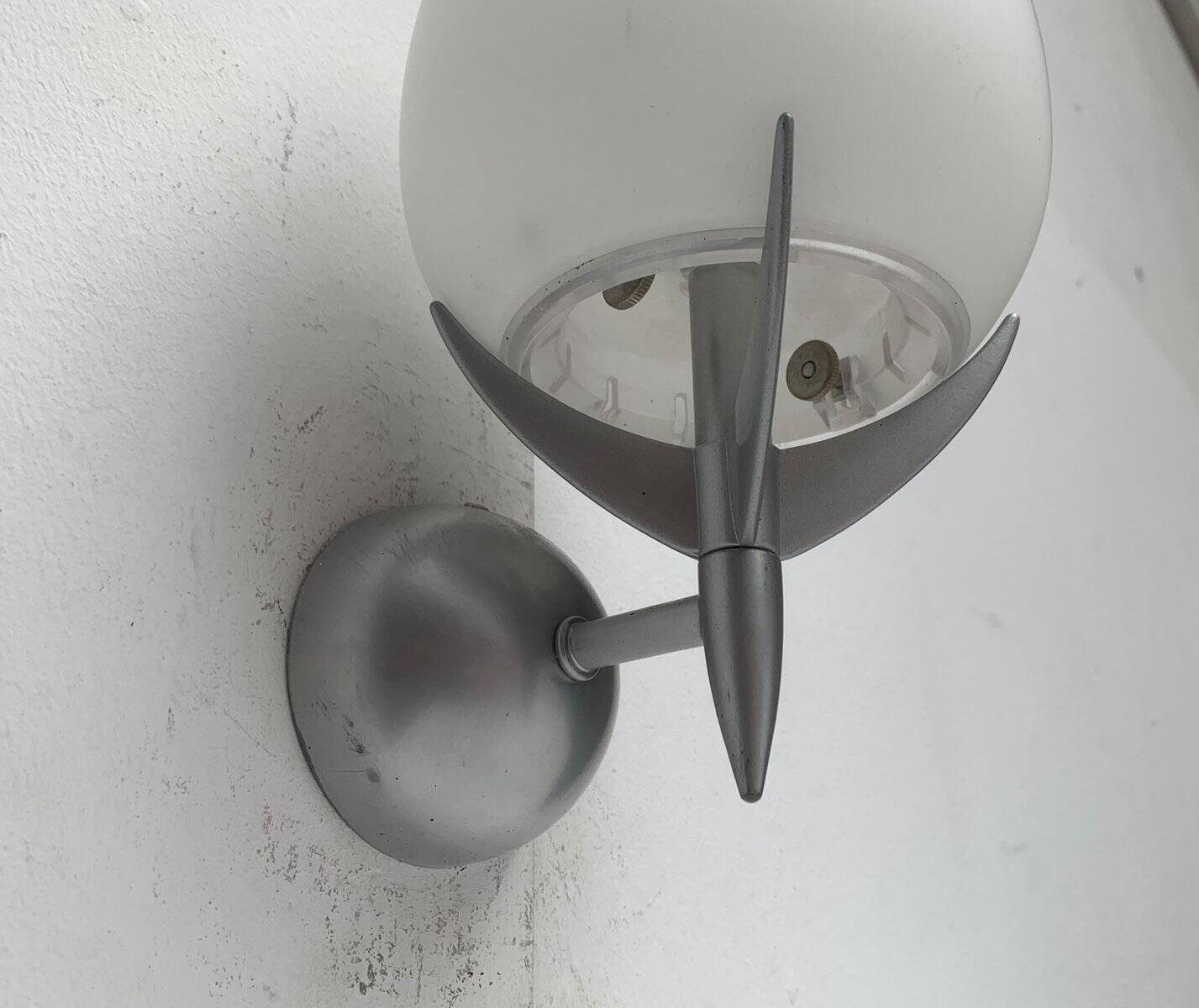 Vintage wall lamp in postmodern Italian glass by Lucente.