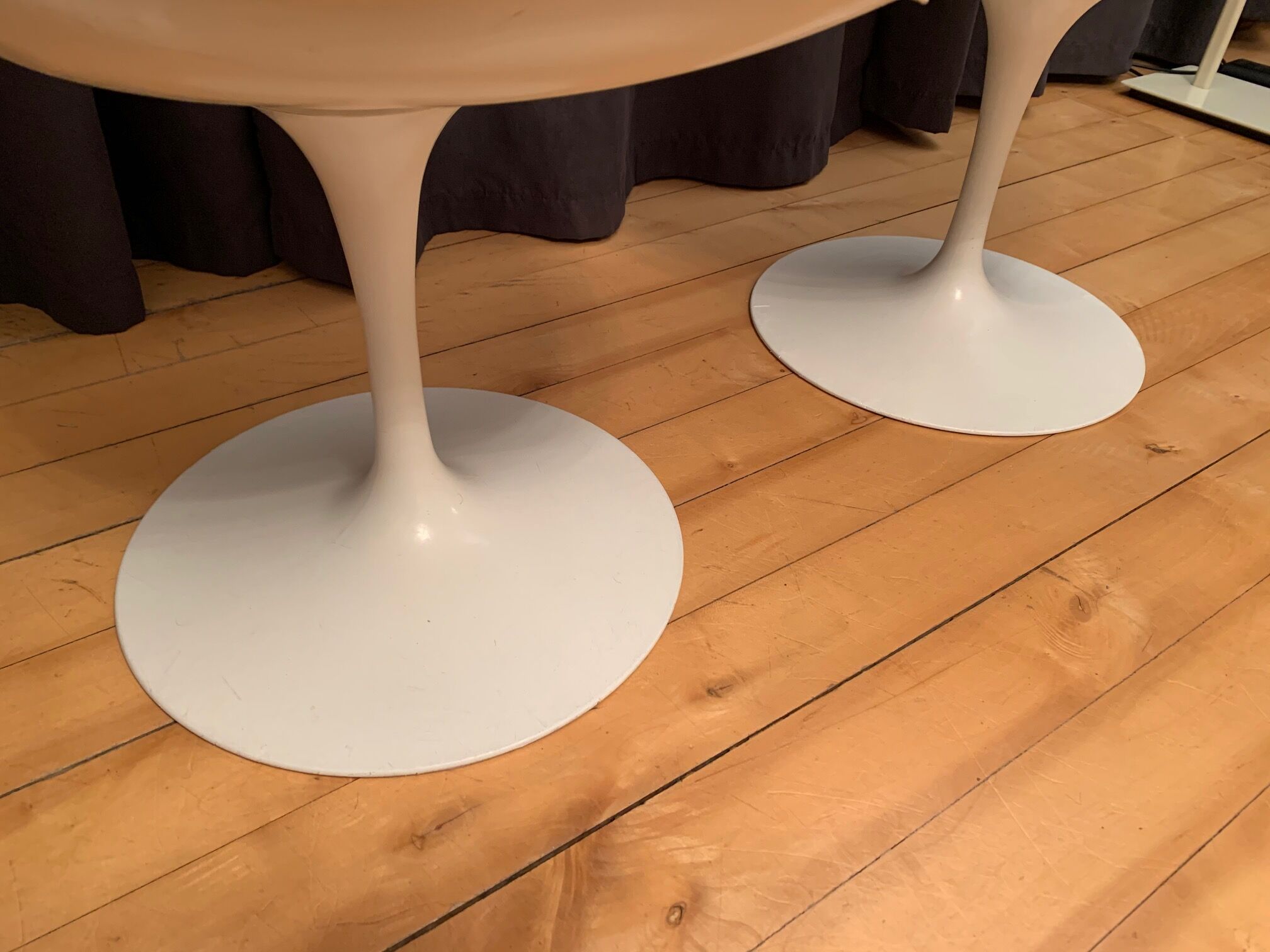 Paire de chaises Tulip modèle 151 conçue par Eero Saarinen, Knoll International, années 1950