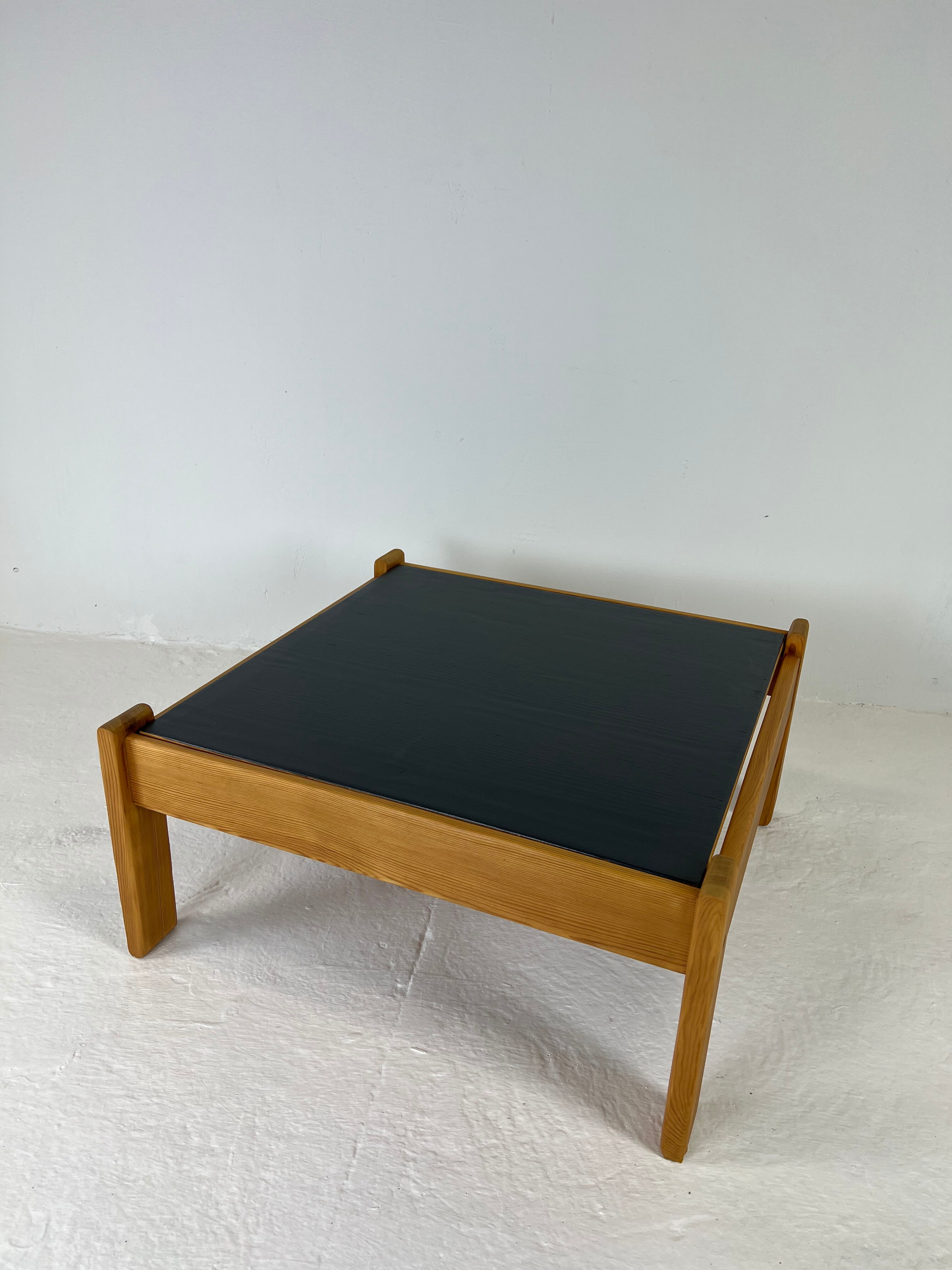 Modernist two-sided beech coffee table, 70s