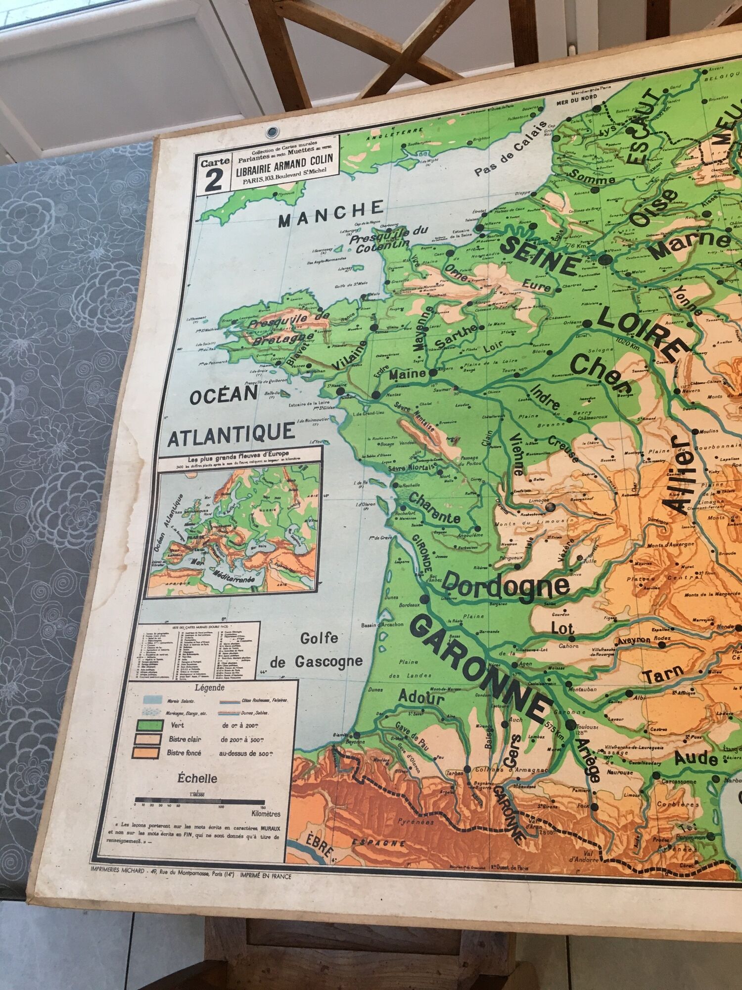 Carte Scolaire Ancienne Paris Et Environs - Format 97 X 80 Cm Neuve