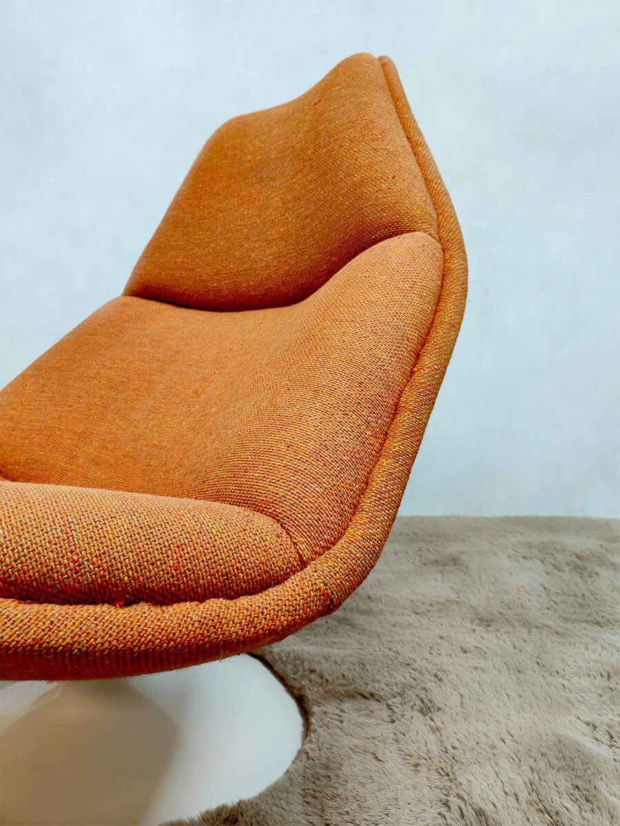 Vintage lounge armchair Artifort swivel Geoffrey Harcourt F511