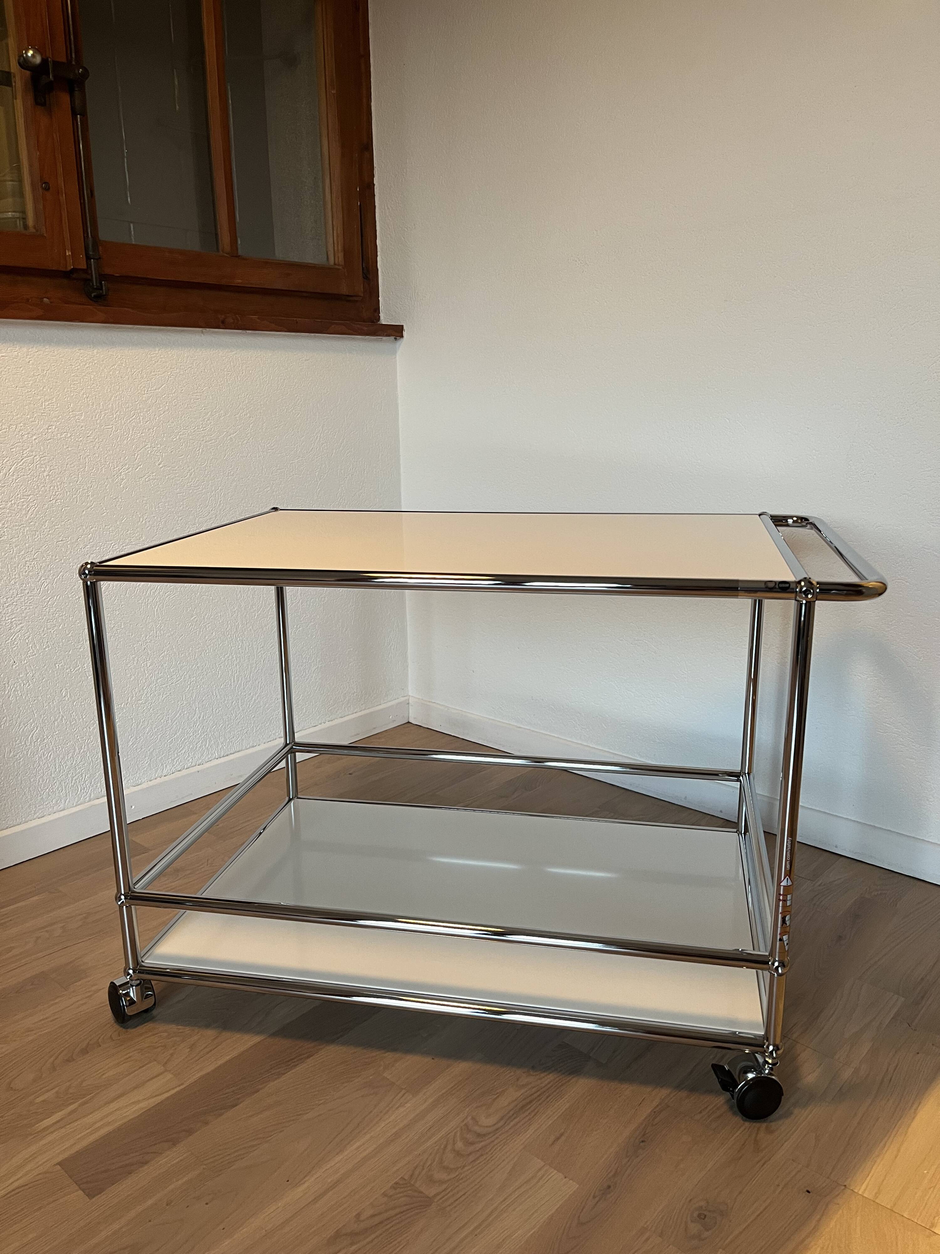 USM Haller Serving Trolley in Pure White