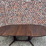 Baumann design oval dining table
