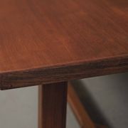 Grande table artisanale en chêne, France, vers 1970