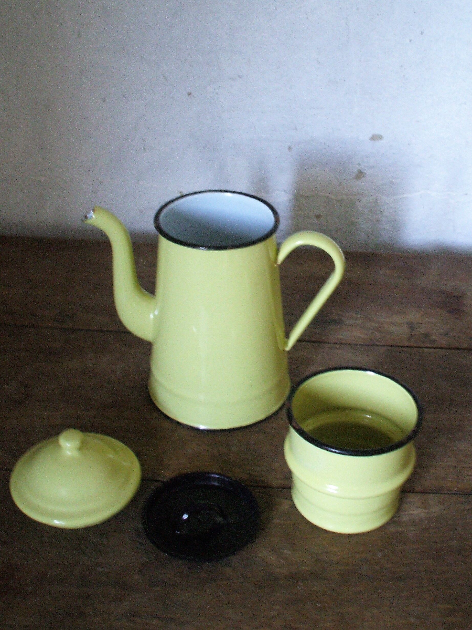Yellow enamel coffee maker