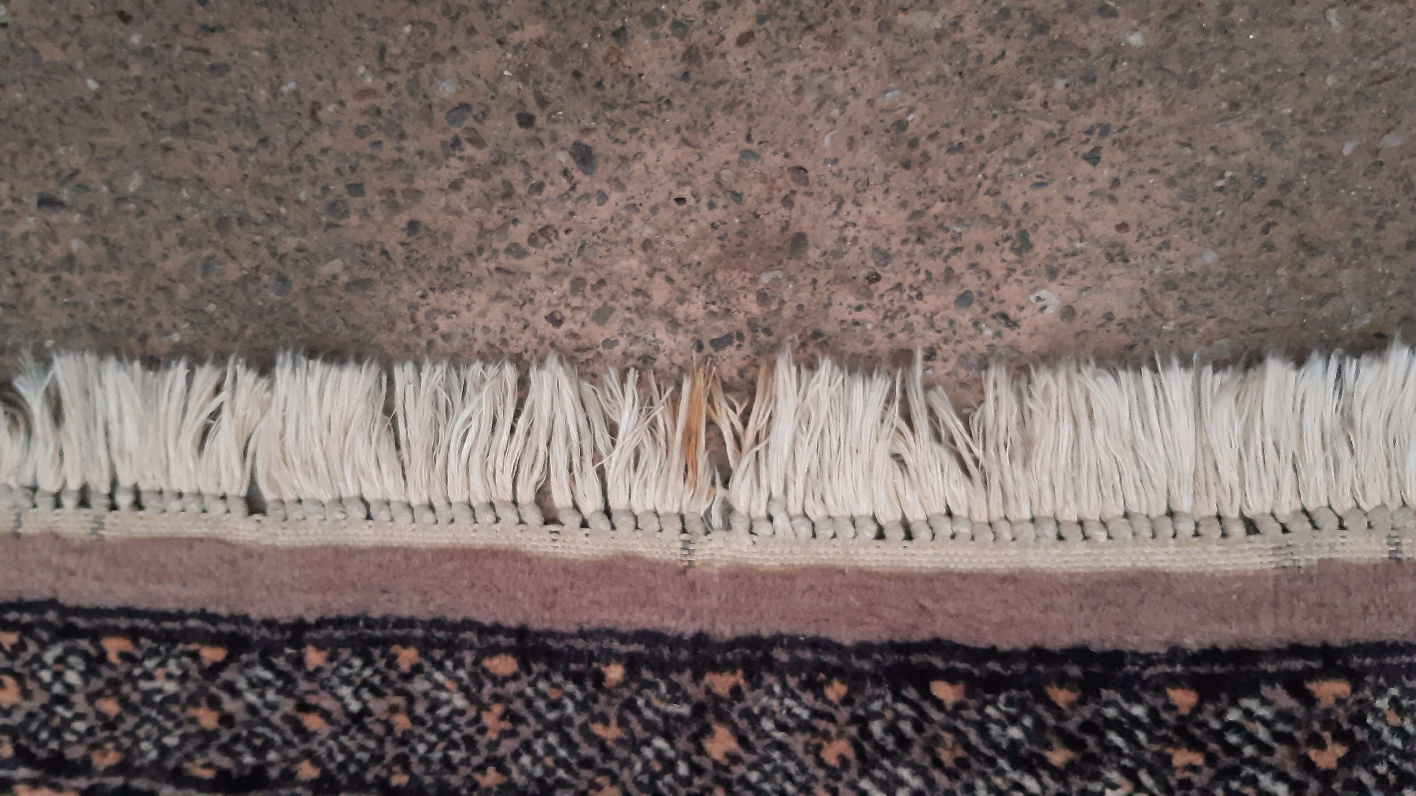 Old oriental carpet 189x123cm