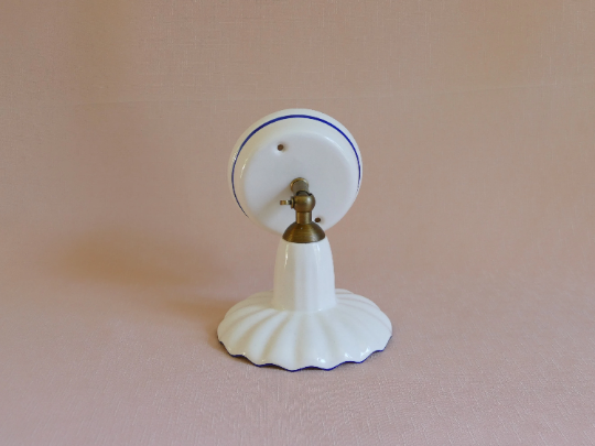 White porcelain wall lamp with blue border
