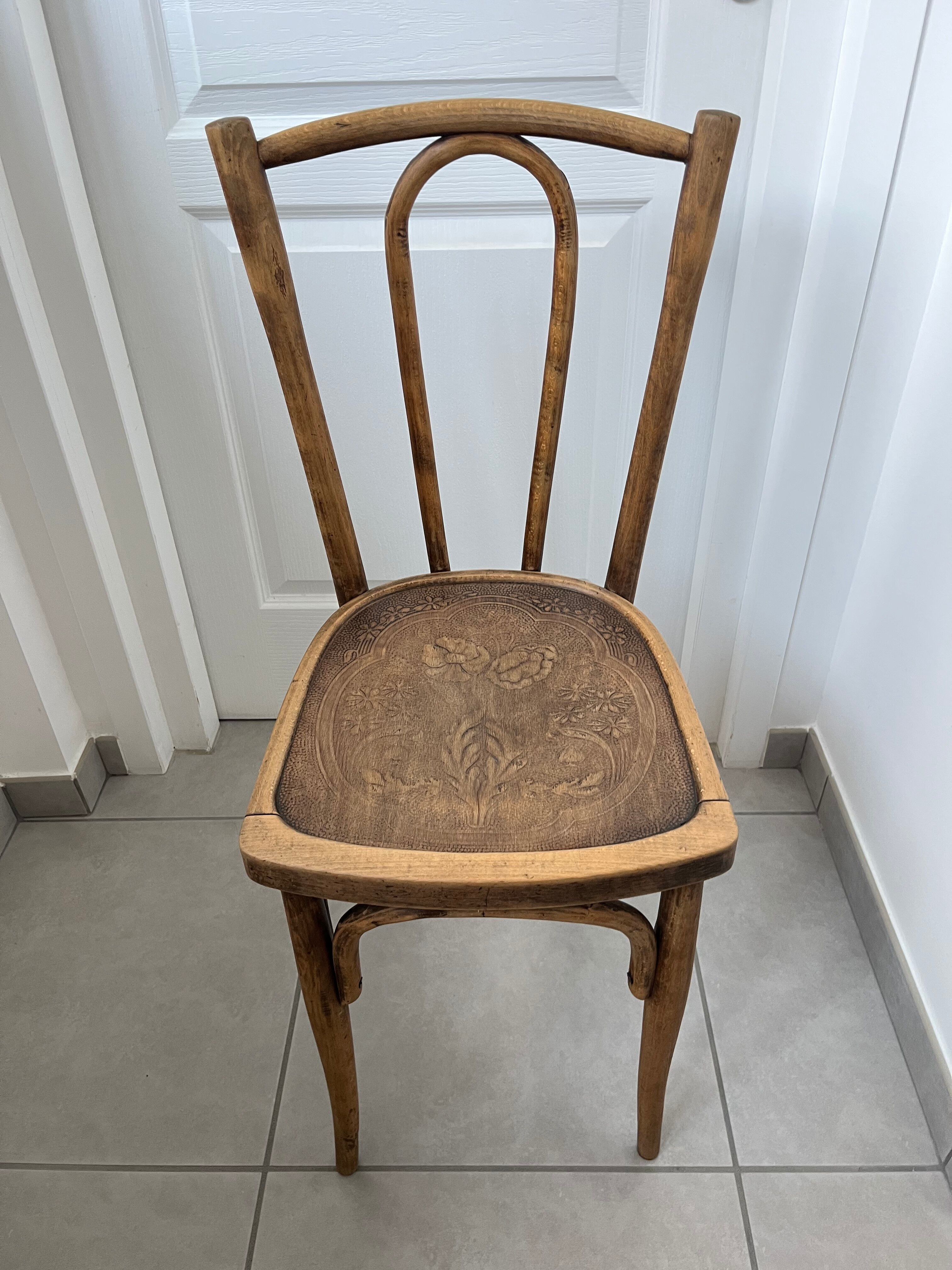 Chaise bistrot assise coquelicot, 1900