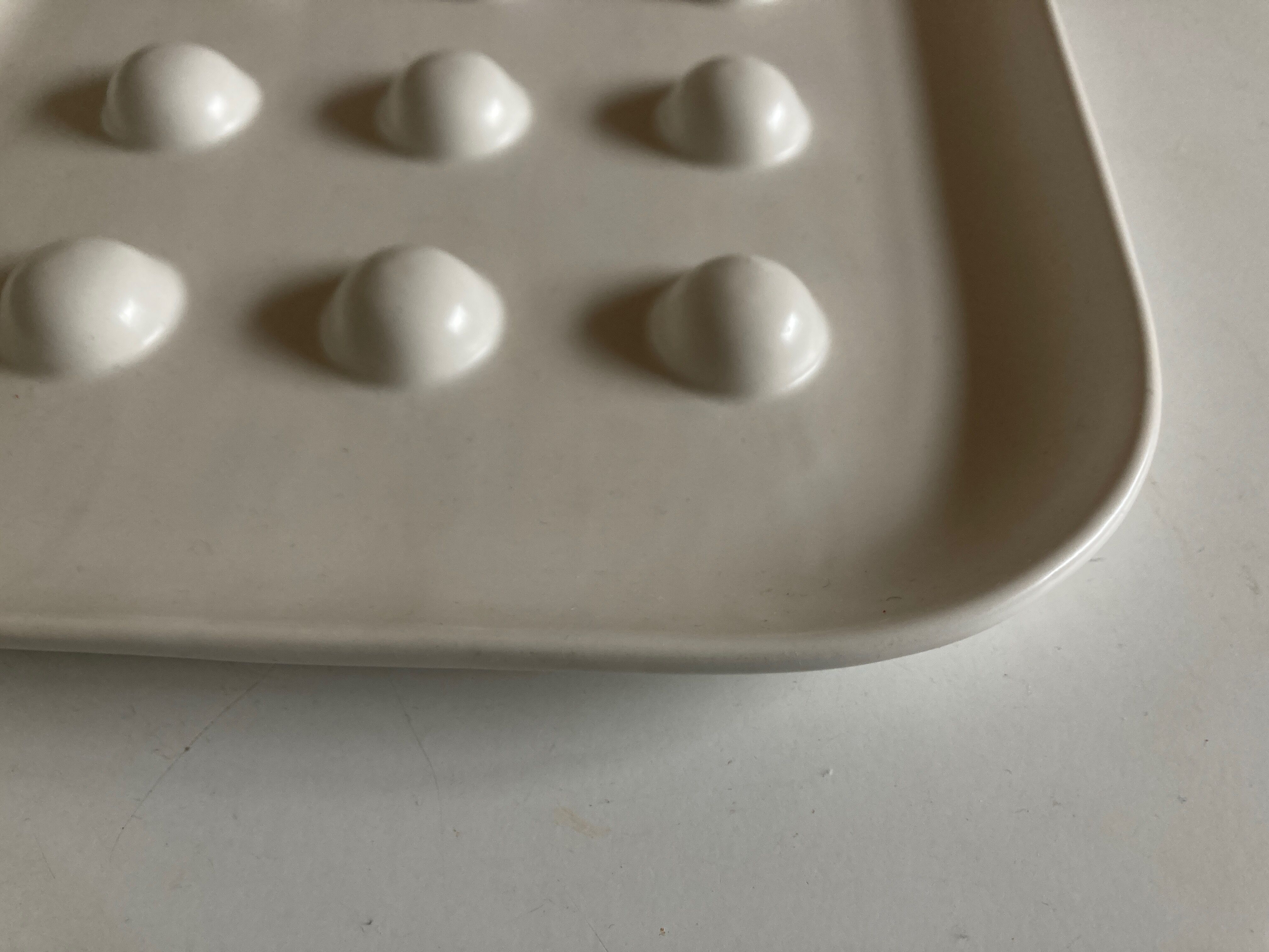 Ceramic space age centerpiece top late 1970