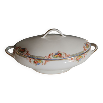 Soupiere en porcelaine de limoges paniers fleuris, fruits - debut 20 ème