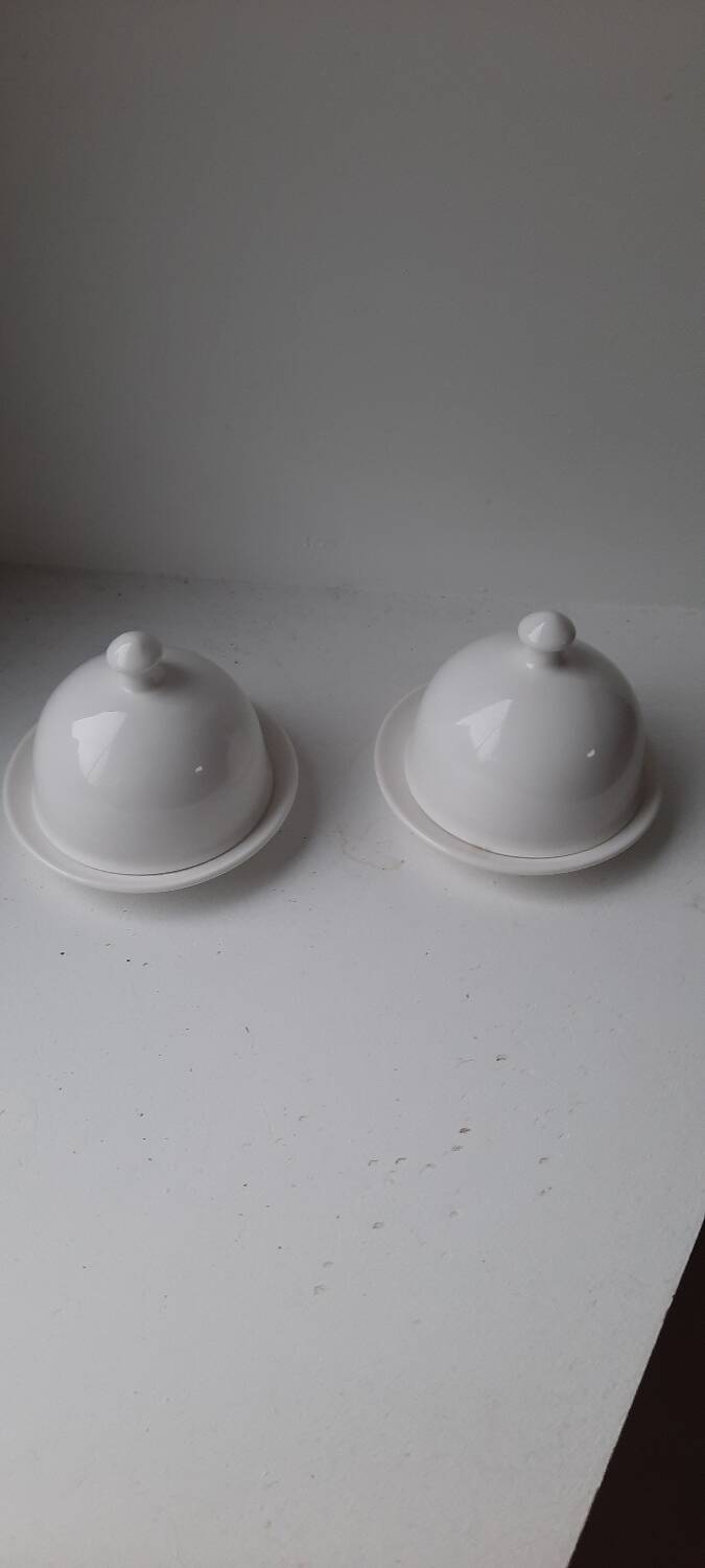Table bell, butter dish