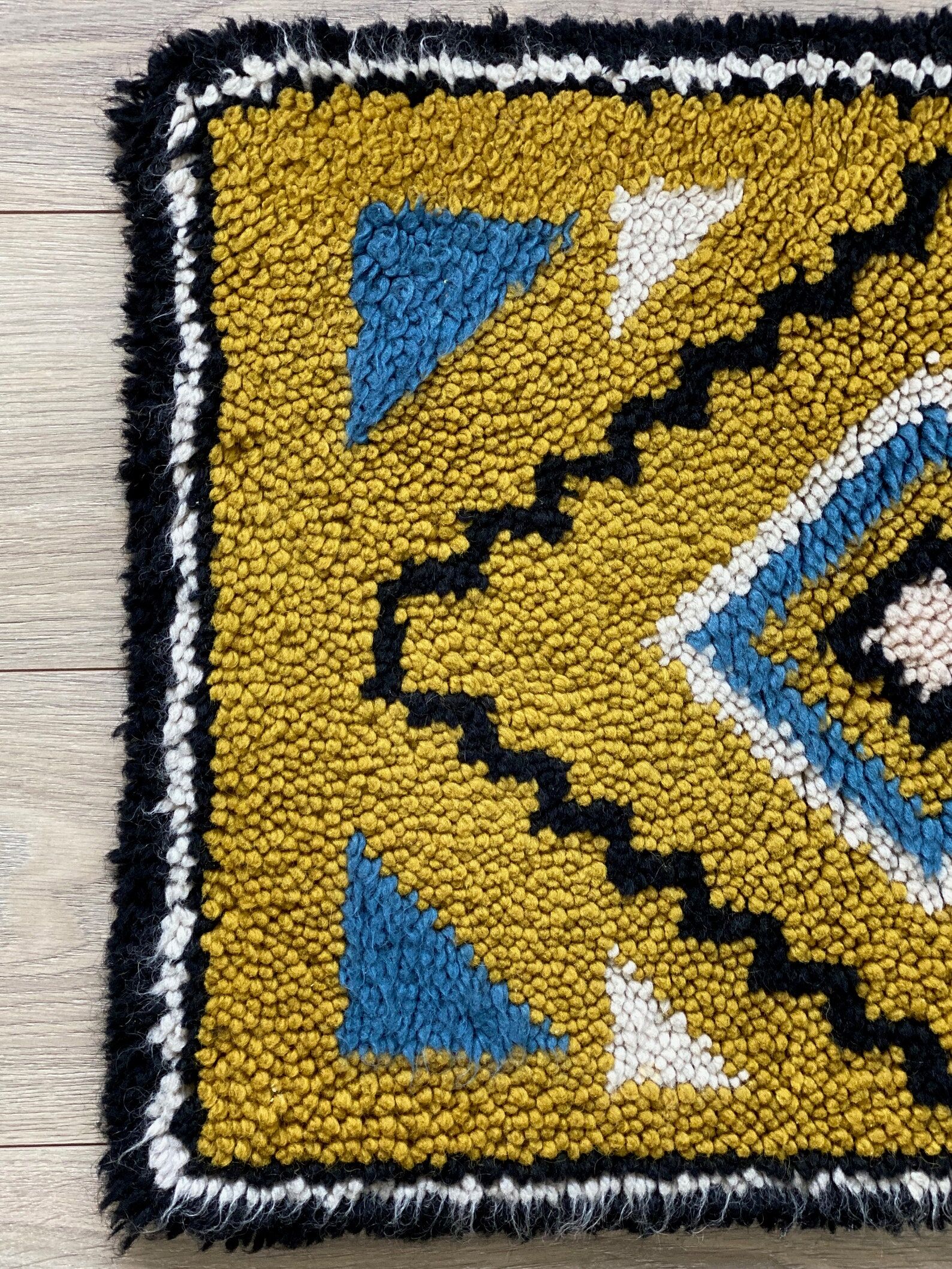 Vintage ocher yellow wool Smyrna carpet / rug