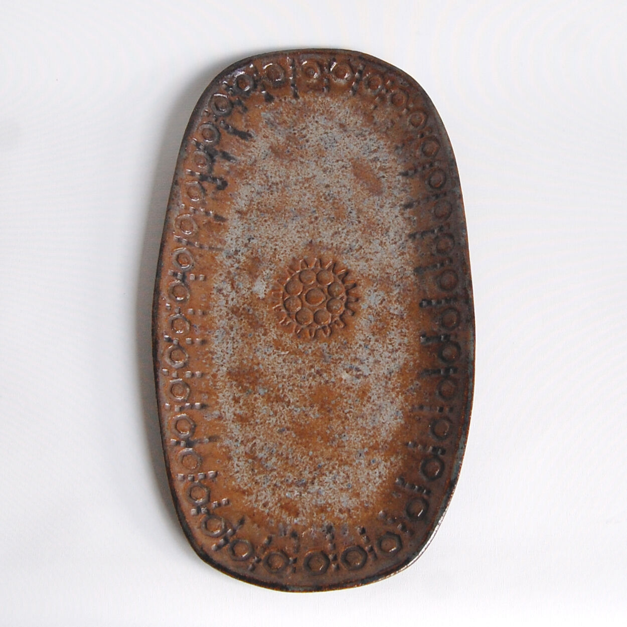 Brutalist ceramic dish by Pieter Oosterlinck - Belgium 1970s