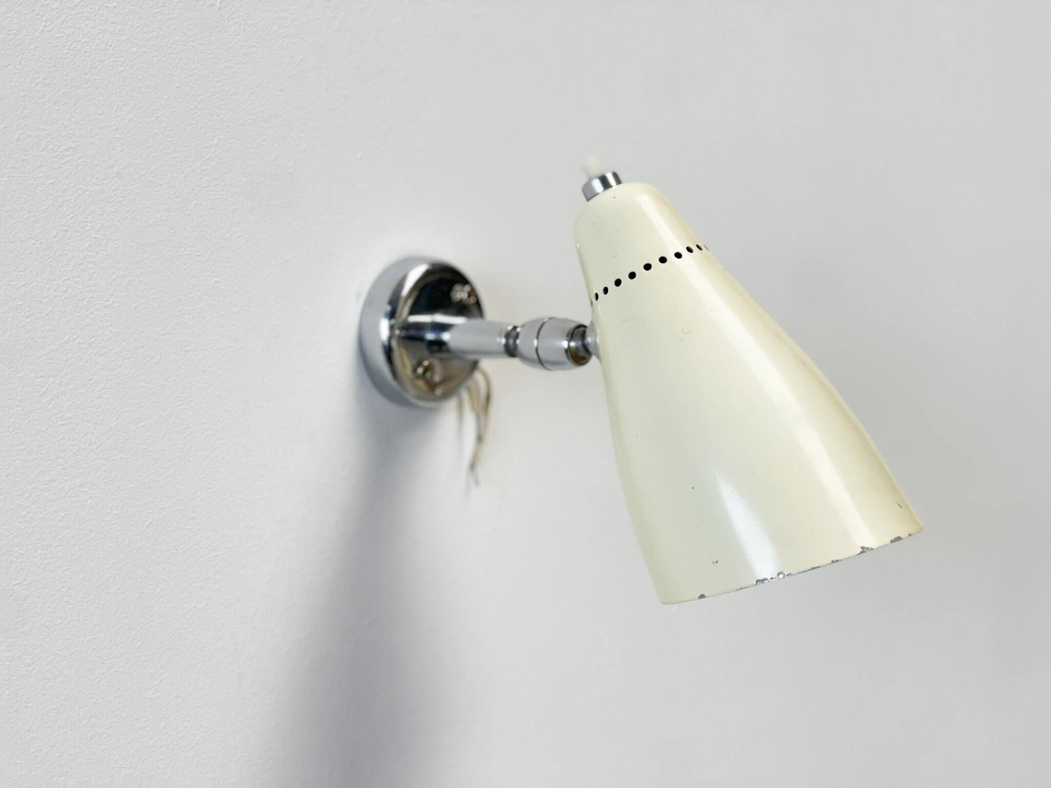 Giuseppe Ostuni chrome white wall lamp