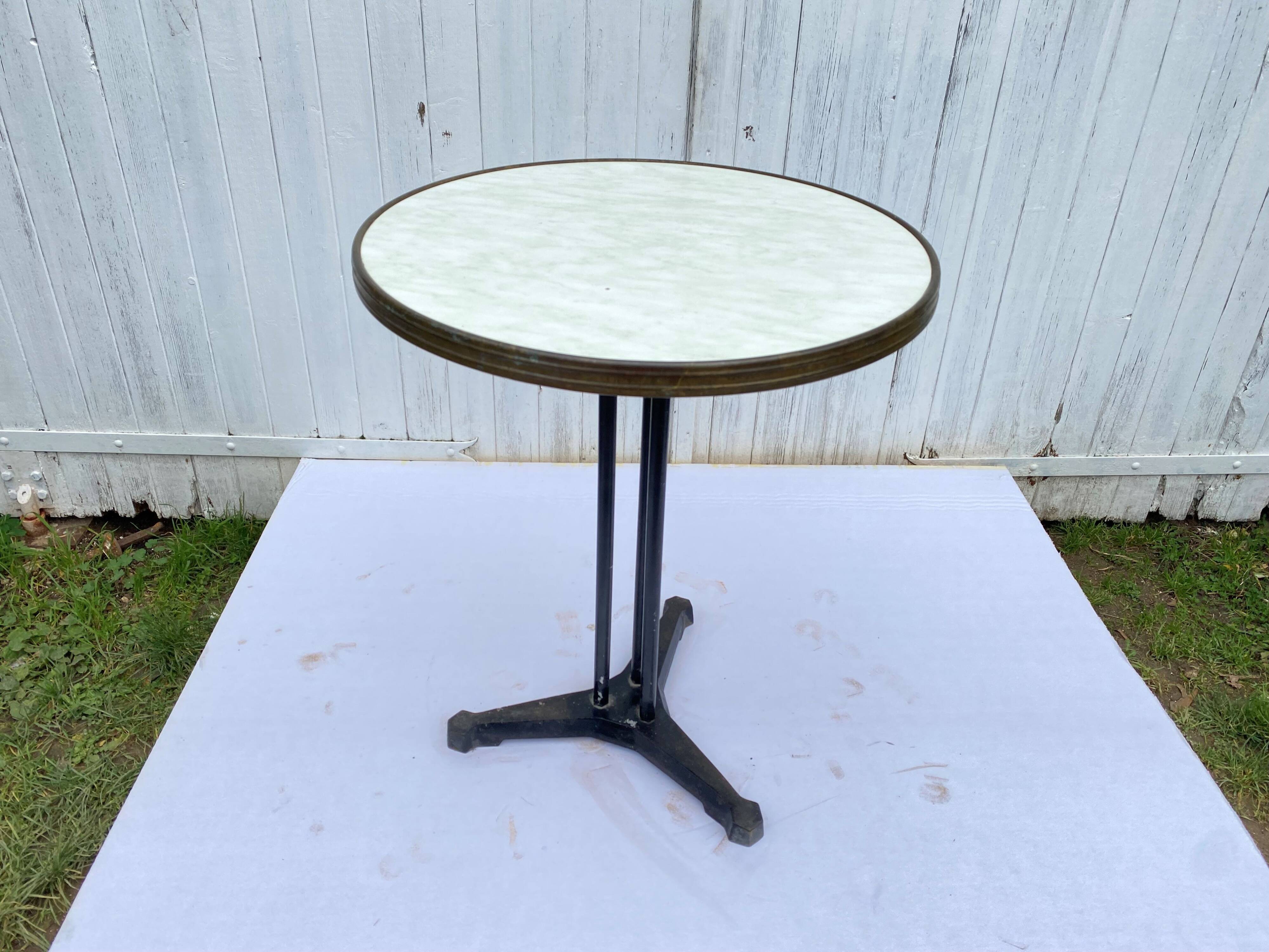 Round bistro table bar cafe terrace cast iron foot 1950