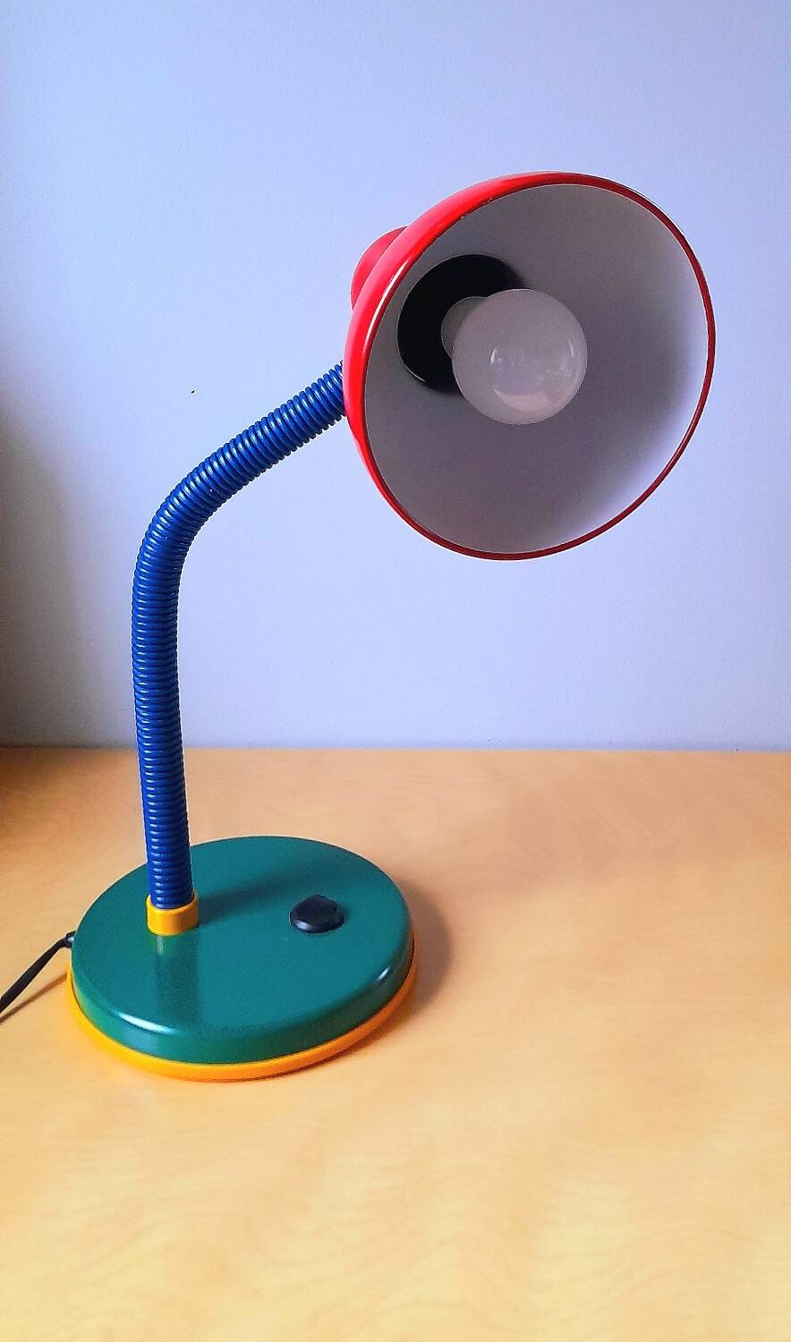 Memphis 80s Desk Lamp